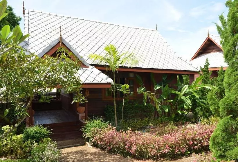 Pensió Phusangtawan Resort