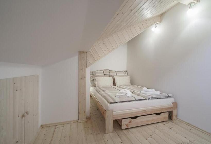 čajkovskij Apartments