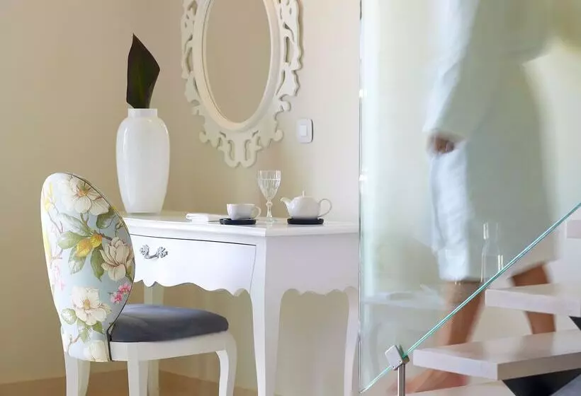 Anemos Luxury Grand Resort