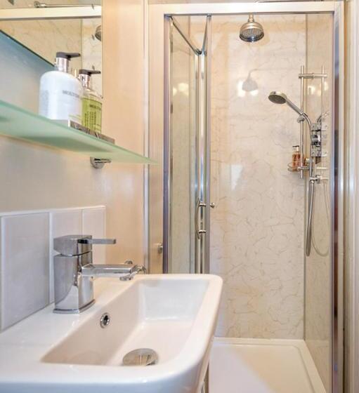 Aamiaismajoitus (B&B) Craig Y Glyn