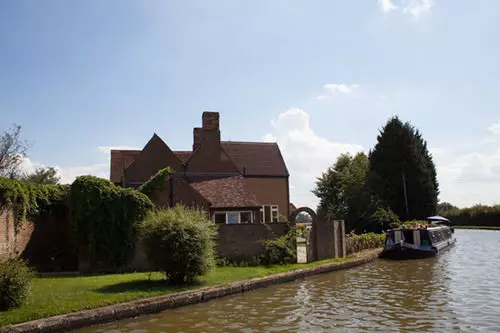 住宿加早餐  The Brownlow