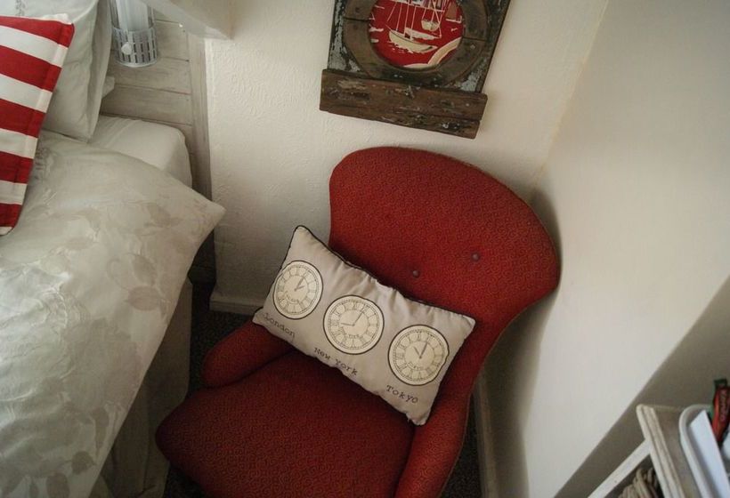 ベッドアンドブレックファースト The Shoalstone