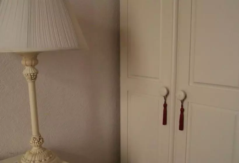 ベッドアンドブレックファースト The Shoalstone