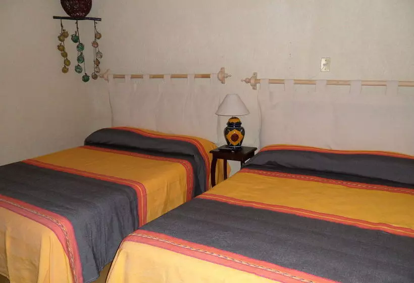 Hostal Casa Castillo Bed & Breakfast