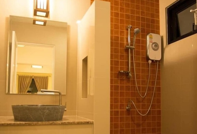 酒店 Chivapuri Trat