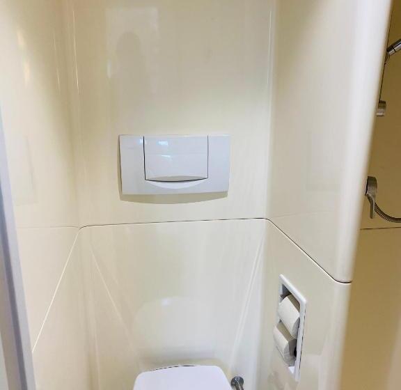 בית מלון כפרי Ibis Budget Caen Centre Gare