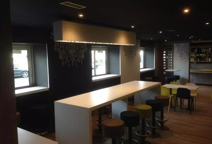 Hotel Ibis Budget Caen Centre Gare