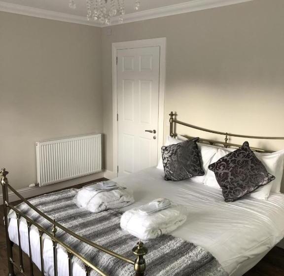 호텔 Inglewood House And Spa