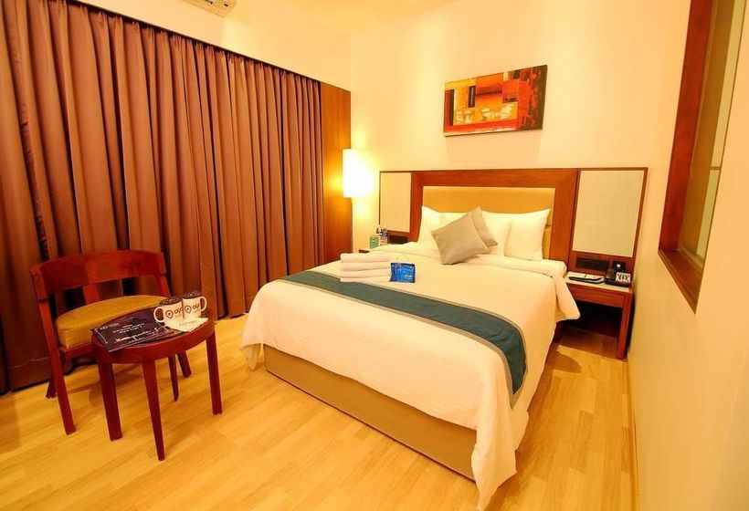 Hotel Oyo Premium Kakkanad Civil Station