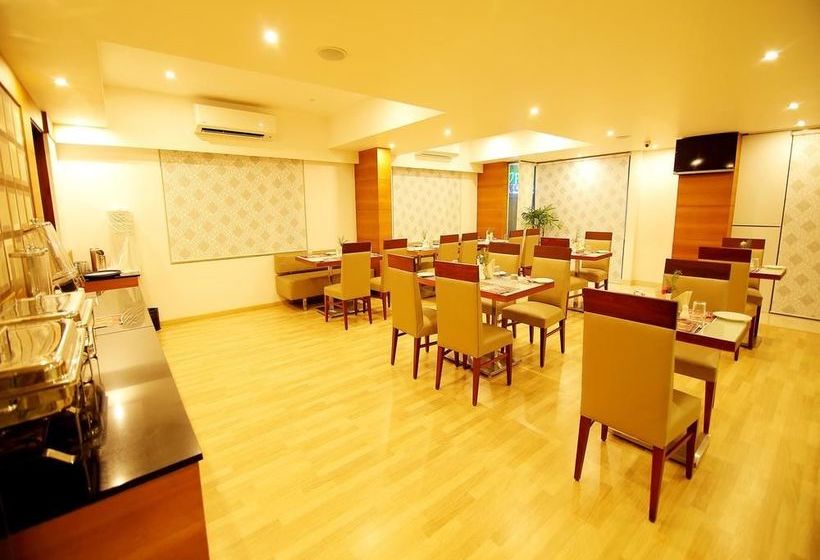 Hotel Oyo Premium Kakkanad Civil Station