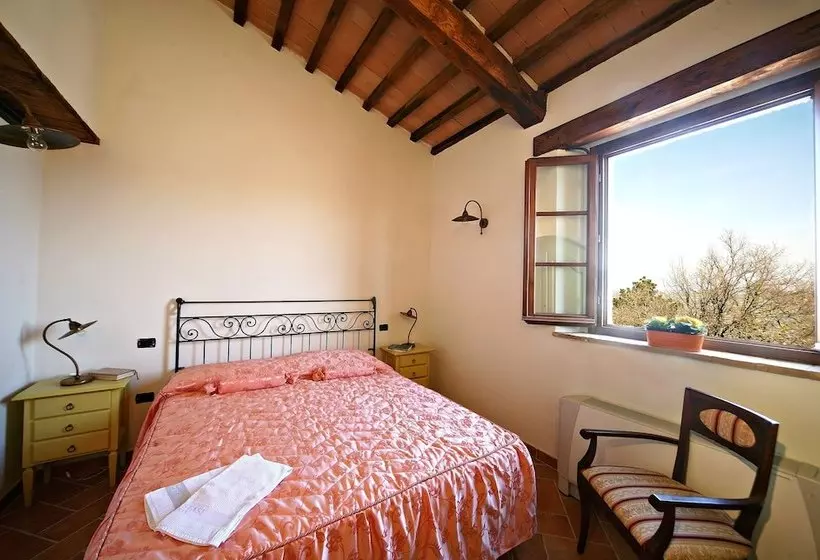 Hotelli Poggio Di Montedoro