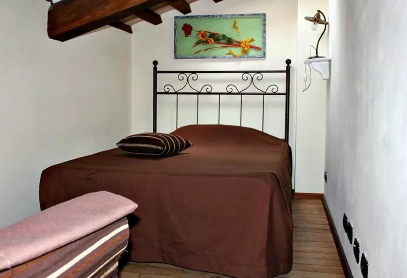 Hotelli Poggio Di Montedoro