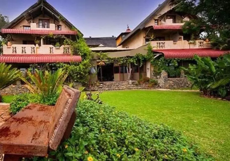 호텔 River House Lodge