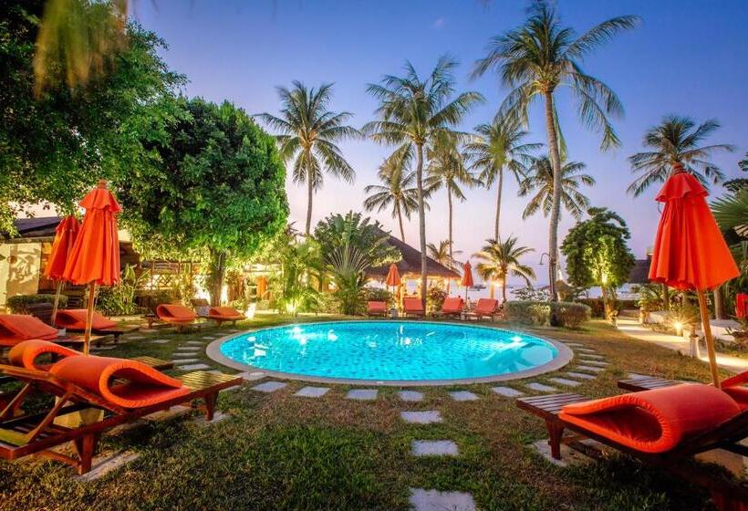 Hotel Secret Garden Beach Resort
