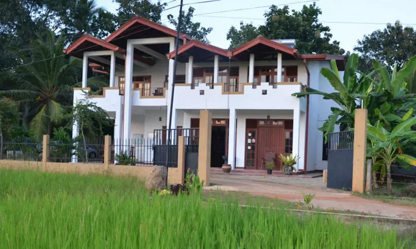 هتل Niwahana Holiday Residence