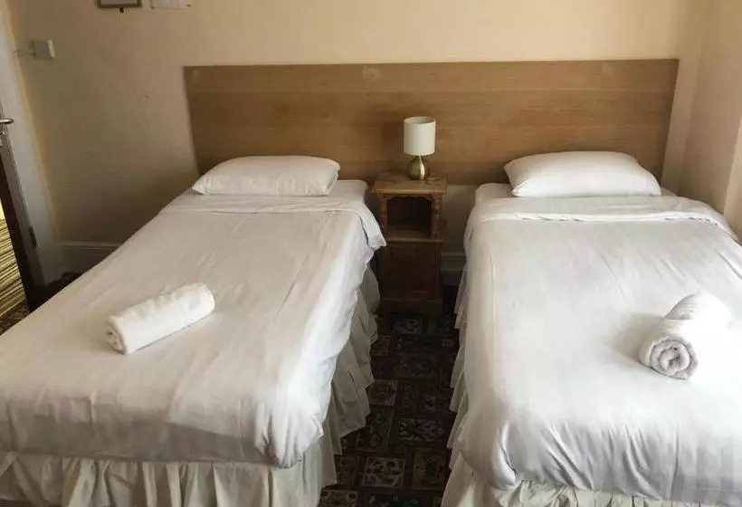 פנסיון Arran Guest House