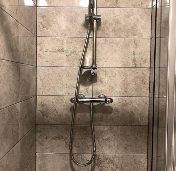 膳宿费 Arran Guest House