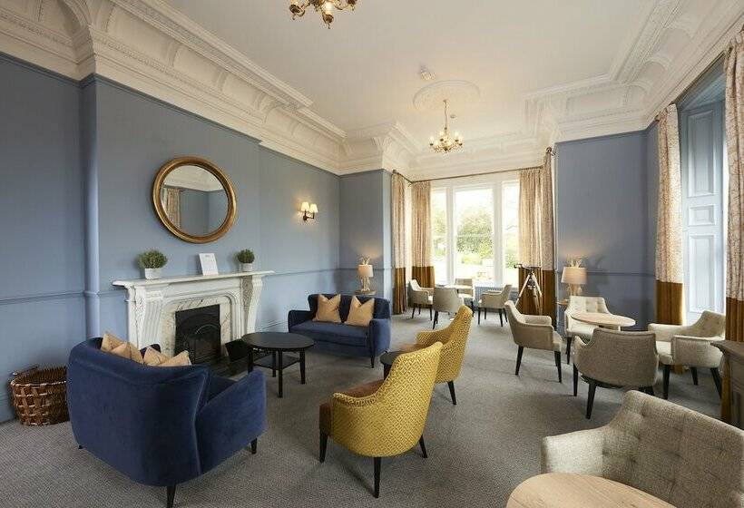 بنسيون Newfield Hall