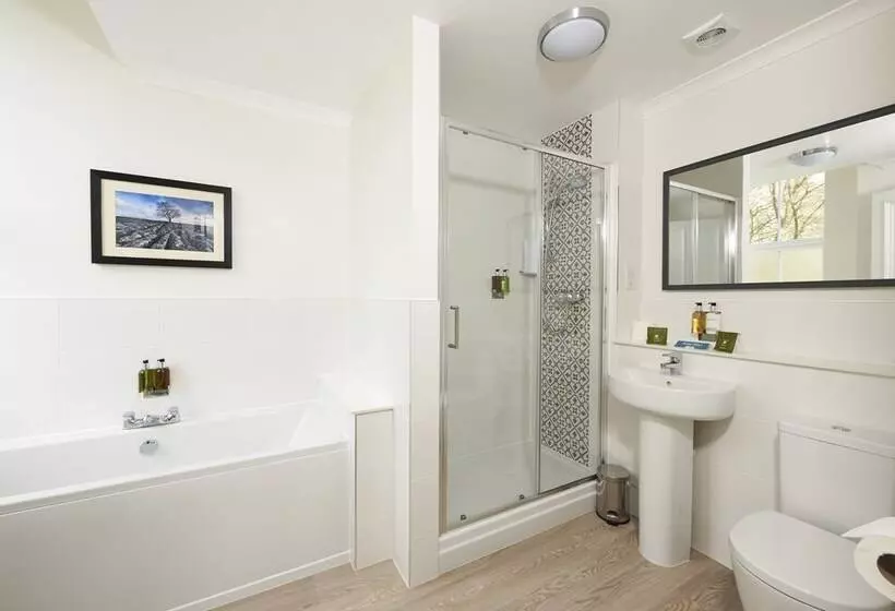 Pensió Newfield Hall