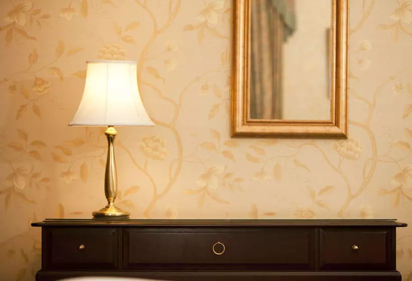 민박 The Hazelwood