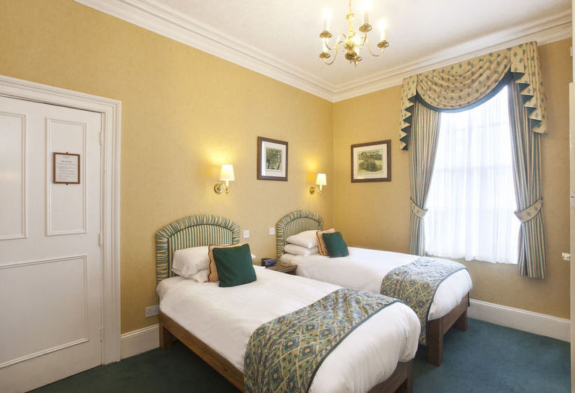 تختخواب و صبحانه The Hazelwood