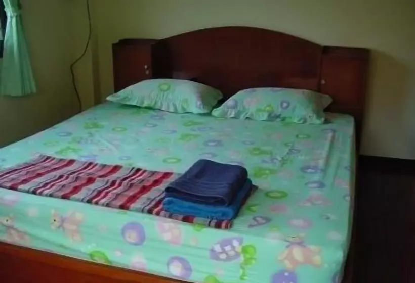 استراحتگاه New Sunrise Village Bang Po Beach