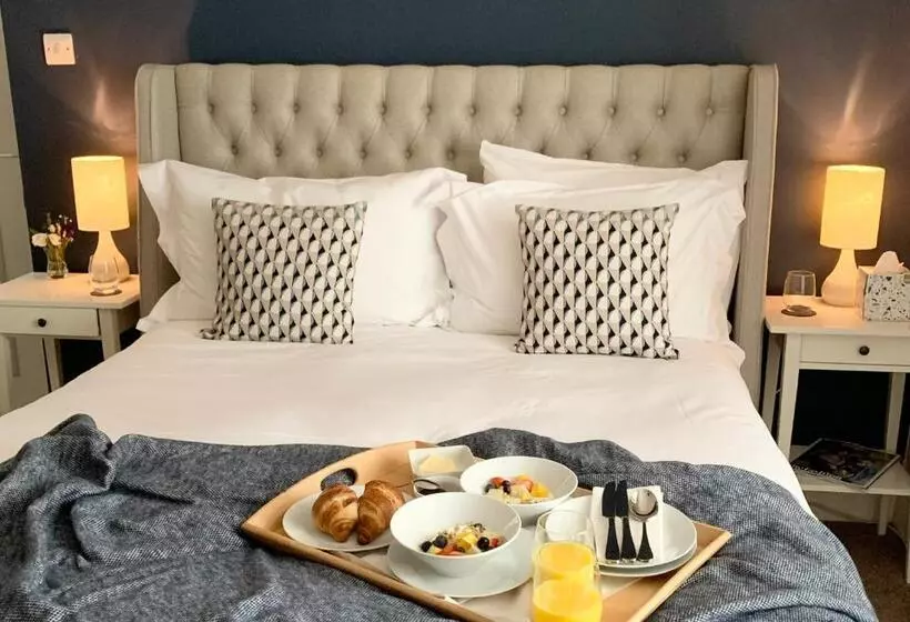 住宿加早餐  The Bosham Boathouse