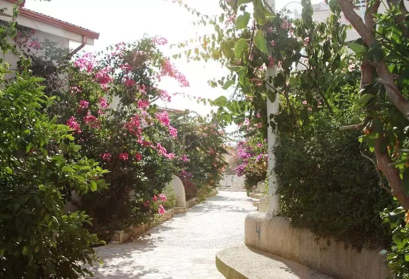 Bougainville Bay Serviced Apartments