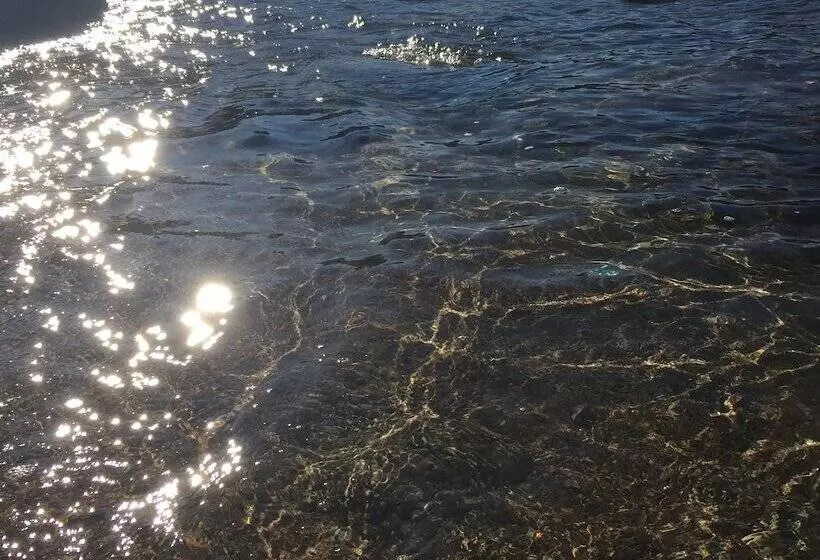 Eden Golf View Motel