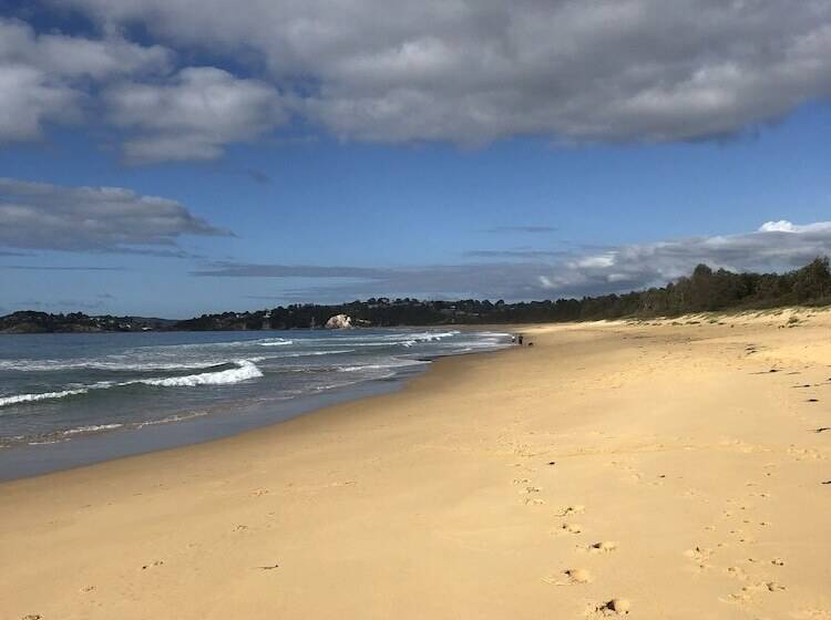 Eden Golf View Motel