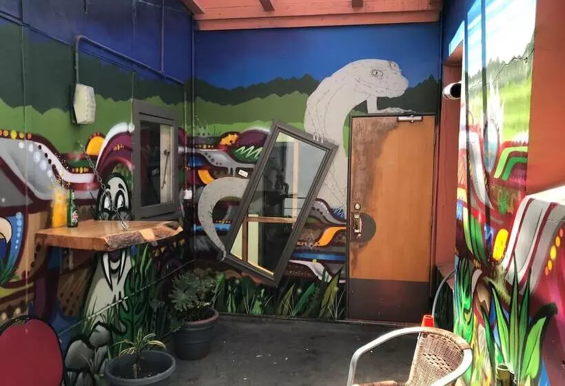 Geeky Gecko   Hostel