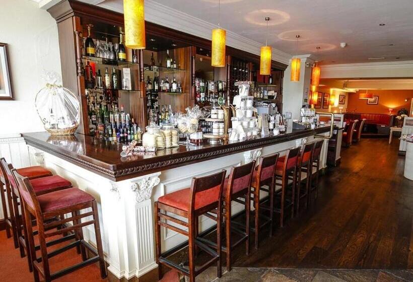 Отель Customs House Country Inn