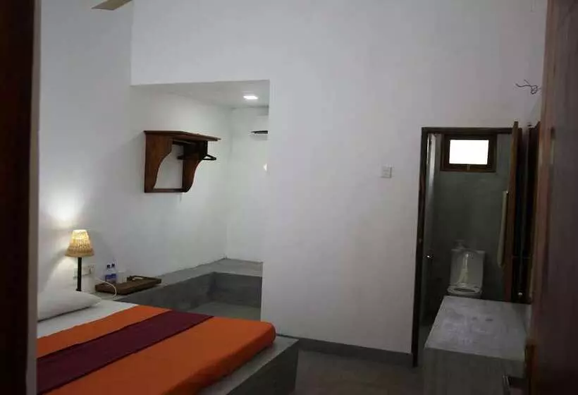 ホテル Dambulu Oya Family Park