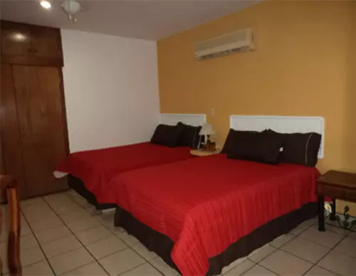 Hotel El Sombrero Suites