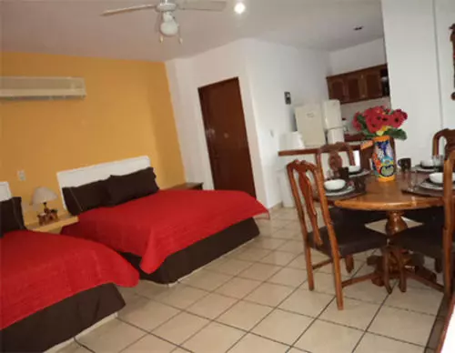 Hotel El Sombrero Suites