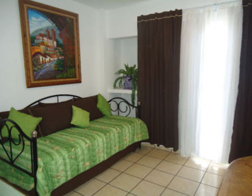 Otel El Sombrero Suites