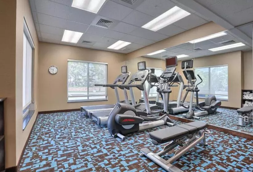 Отель Fairfield By Marriott Inn & Suites Philadelphia Horsham