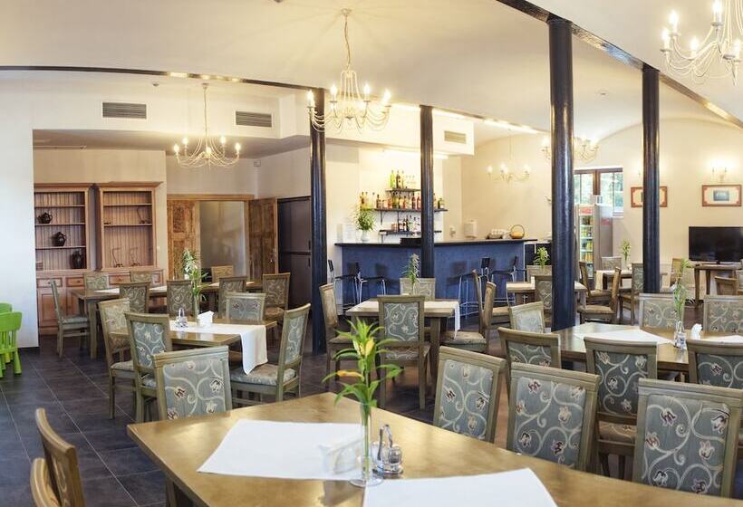 בית מלון כפרי Folwark Książęcy