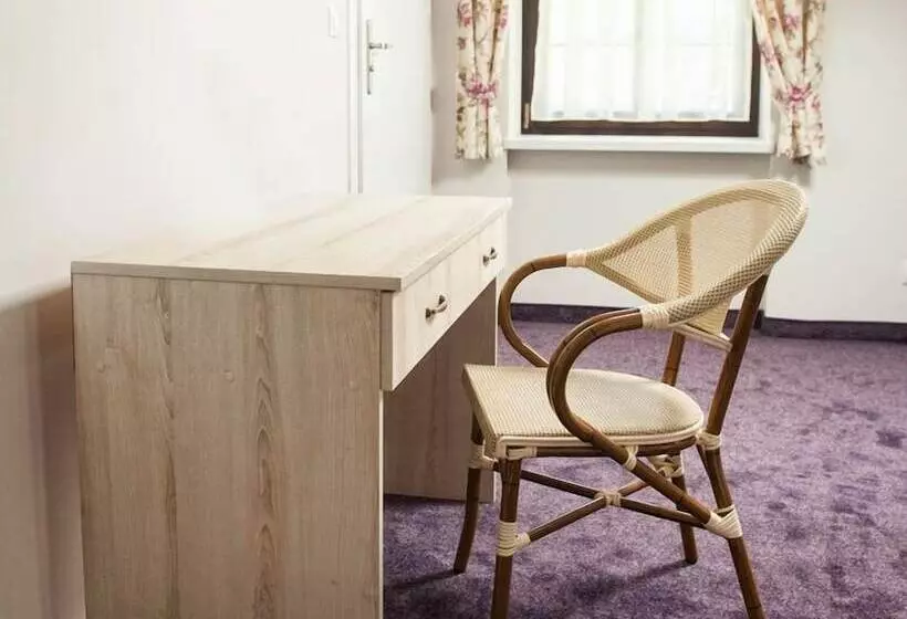 בית מלון כפרי Folwark Książęcy