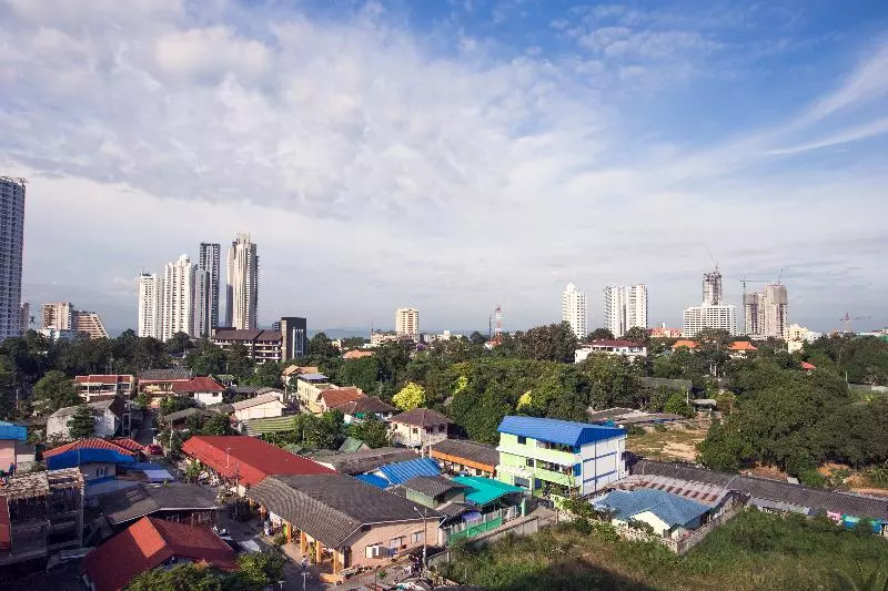 酒店 Golden Tulip Essential Pattaya