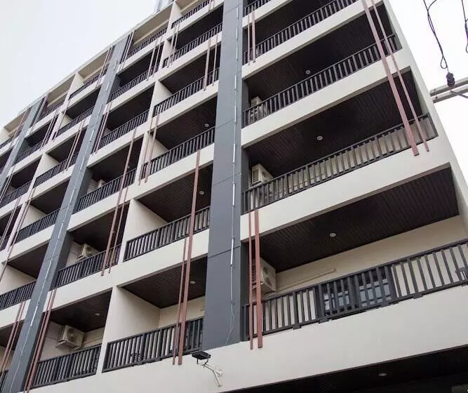 酒店 Golden Tulip Essential Pattaya