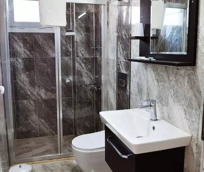 Gumuldur Mavi Deniz Otel