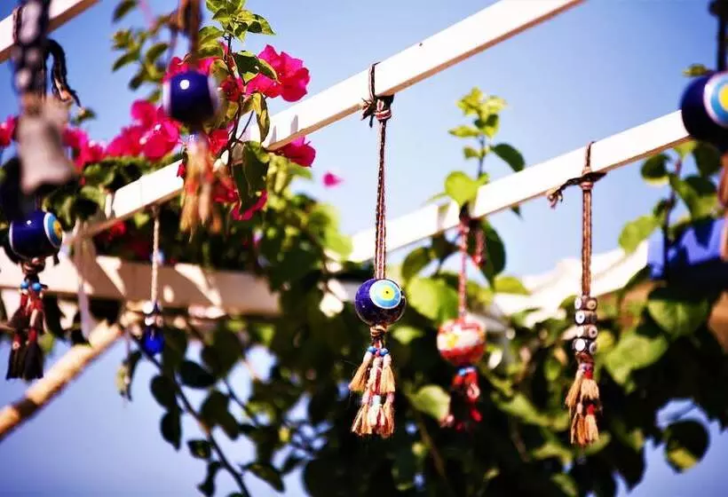 Gumuldur Mavi Deniz Otel