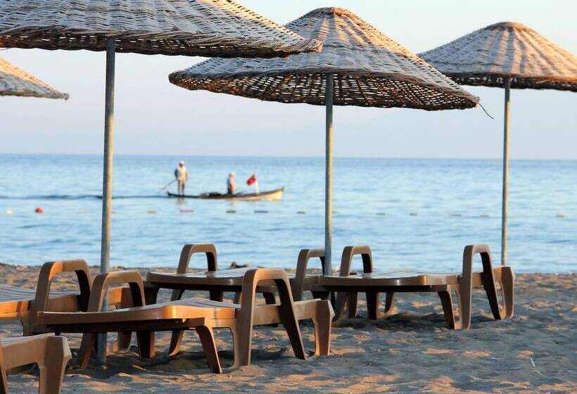 Gumuldur Mavi Deniz Otel