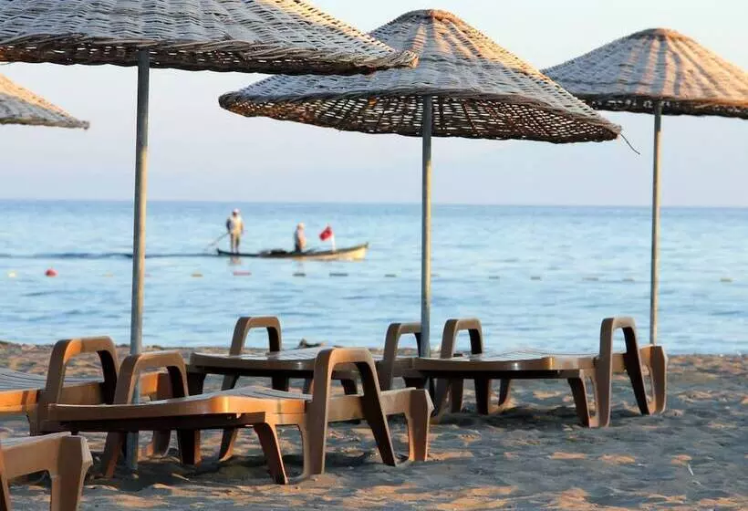 Gumuldur Mavi Deniz Otel