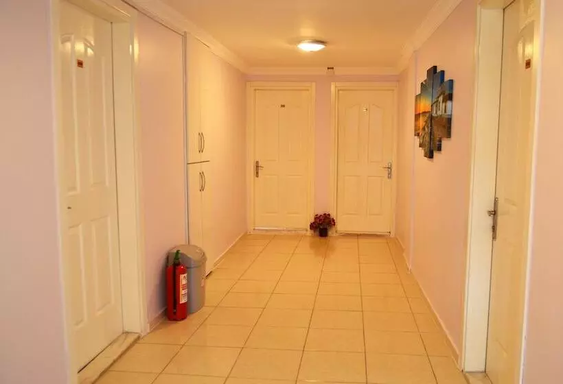 Gumuldur Mavi Deniz Otel