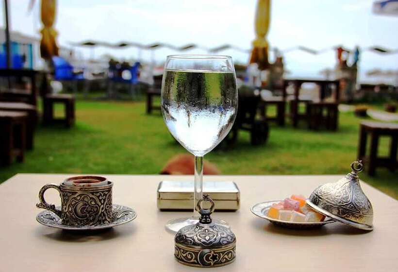 Gumuldur Mavi Deniz Otel