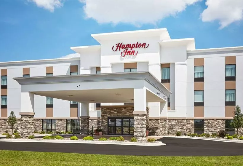 Отель Hampton Inn Fond Du Lac