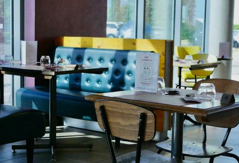 בית מלון כפרי Ibis Budget Aéroport Lyon Saint Exupéry