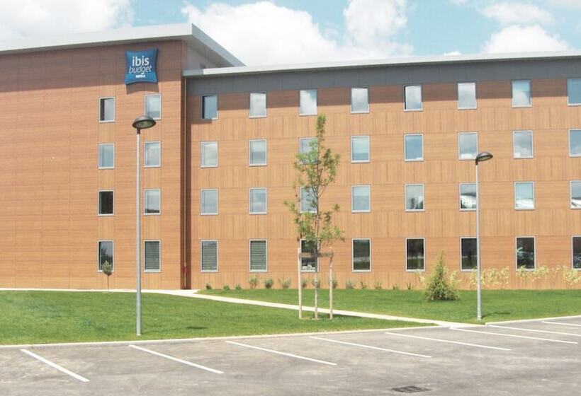 בית מלון כפרי Ibis Budget Aéroport Lyon Saint Exupéry